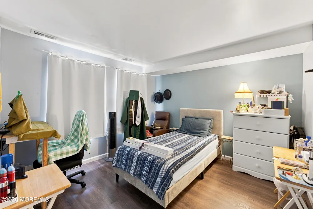 311 Beach Plum Court Tuckerton, NJ 08087
