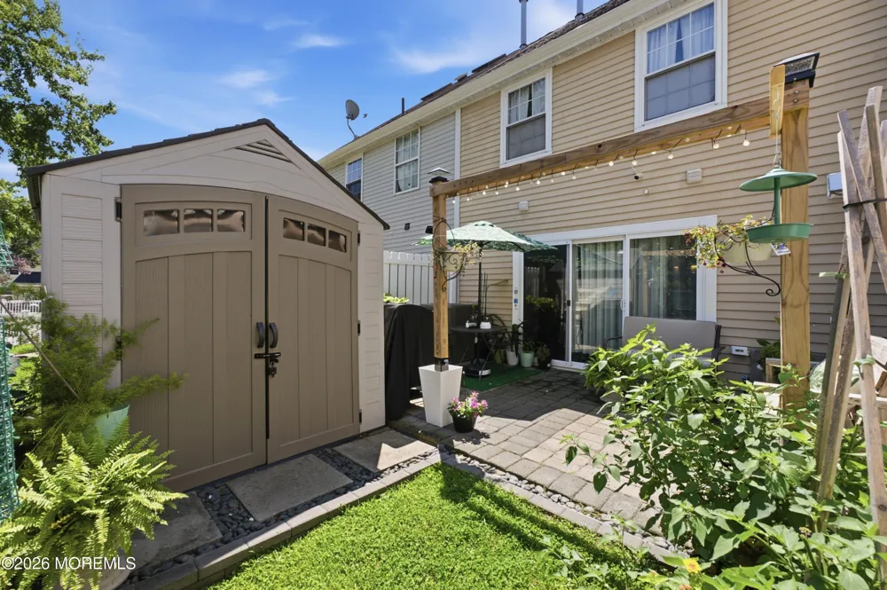 311 Beach Plum Court Tuckerton, NJ 08087