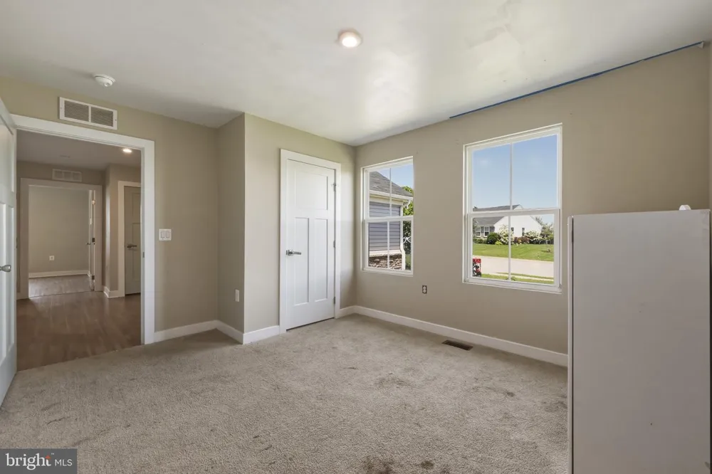 43 ELSTOW WAY Martinsburg, WV 25405