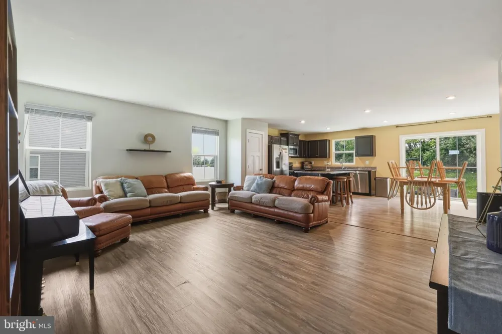 43 ELSTOW WAY Martinsburg, WV 25405