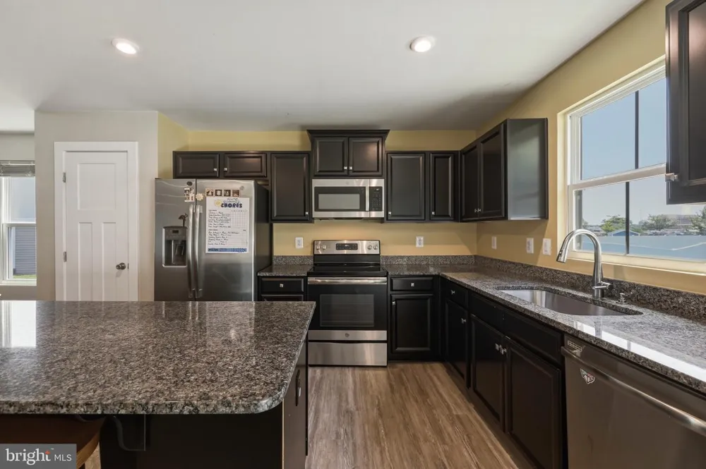 43 ELSTOW WAY Martinsburg, WV 25405