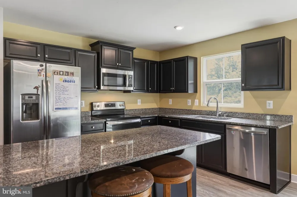 43 ELSTOW WAY Martinsburg, WV 25405