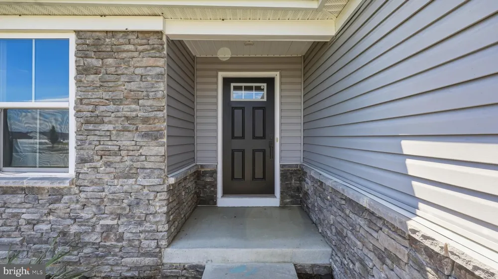 43 ELSTOW WAY Martinsburg, WV 25405
