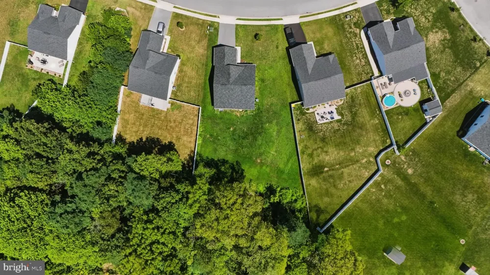 43 ELSTOW WAY Martinsburg, WV 25405