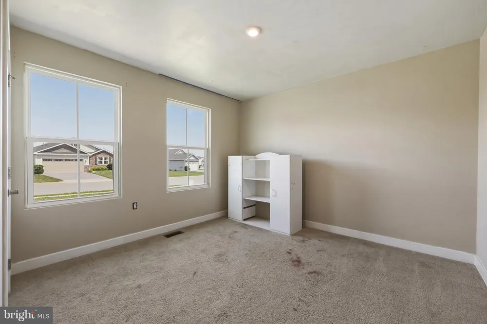 43 ELSTOW WAY Martinsburg, WV 25405