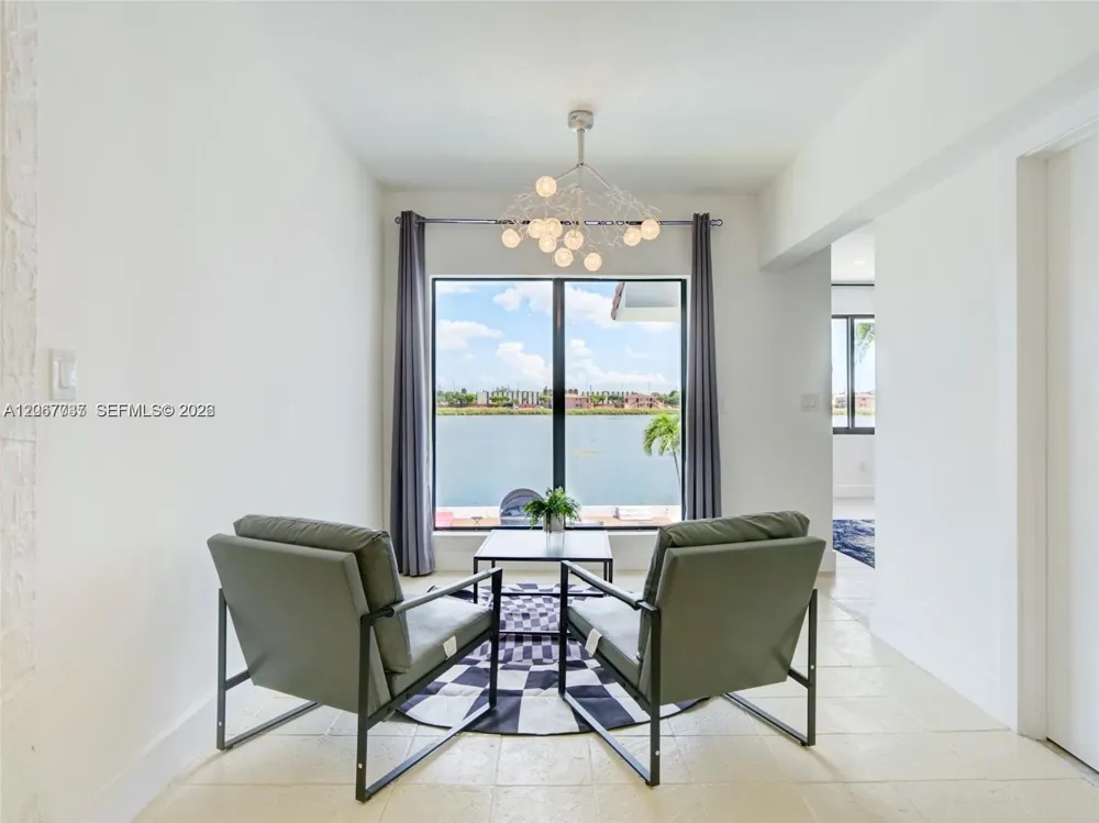 1861 NW 115th St Miami, FL 33167