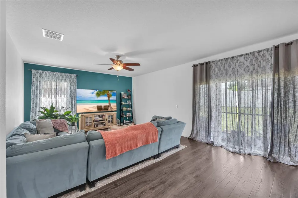 10921 RAINBOW PYRITE DRIVE Wimauma, FL 33598