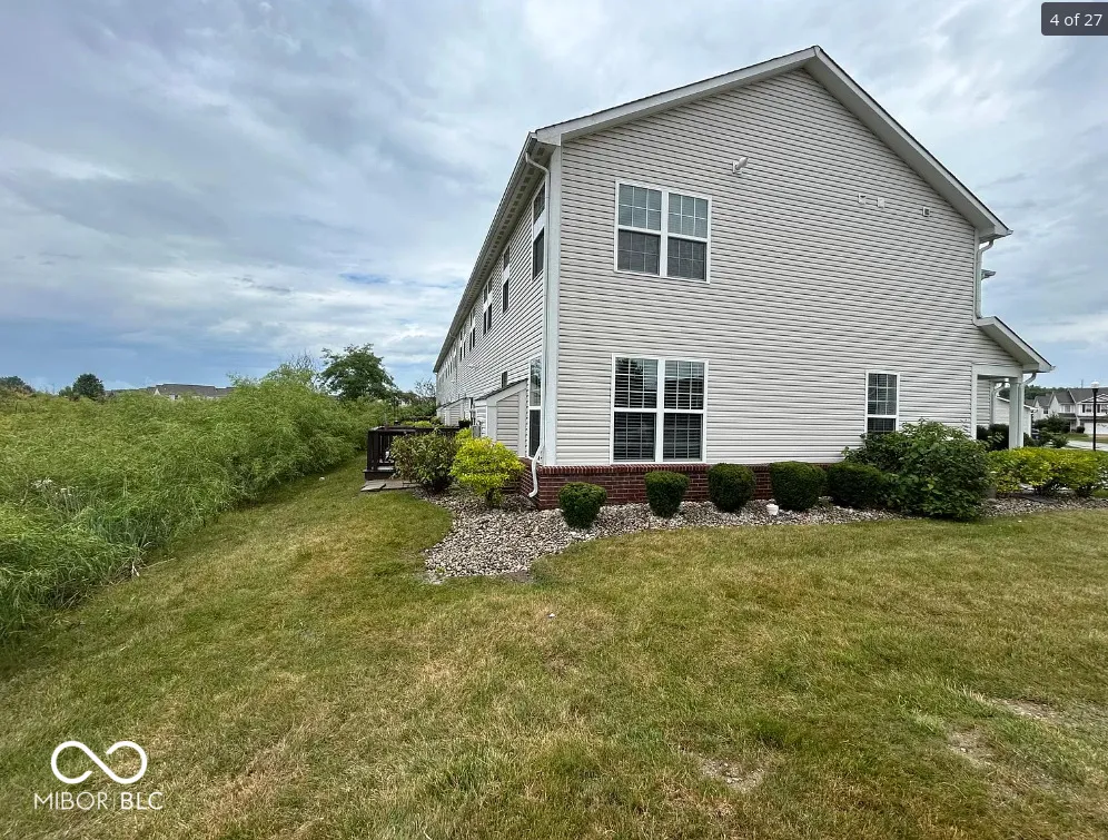 9628 Rolling Plain Drive Noblesville, IN 46060