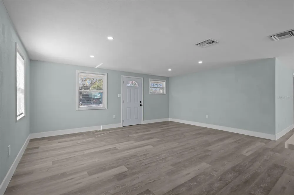 1682 WILMAR AVENUE Tarpon Springs, FL 34689