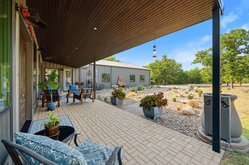 1226 County Road 1990 Chico, TX 76431