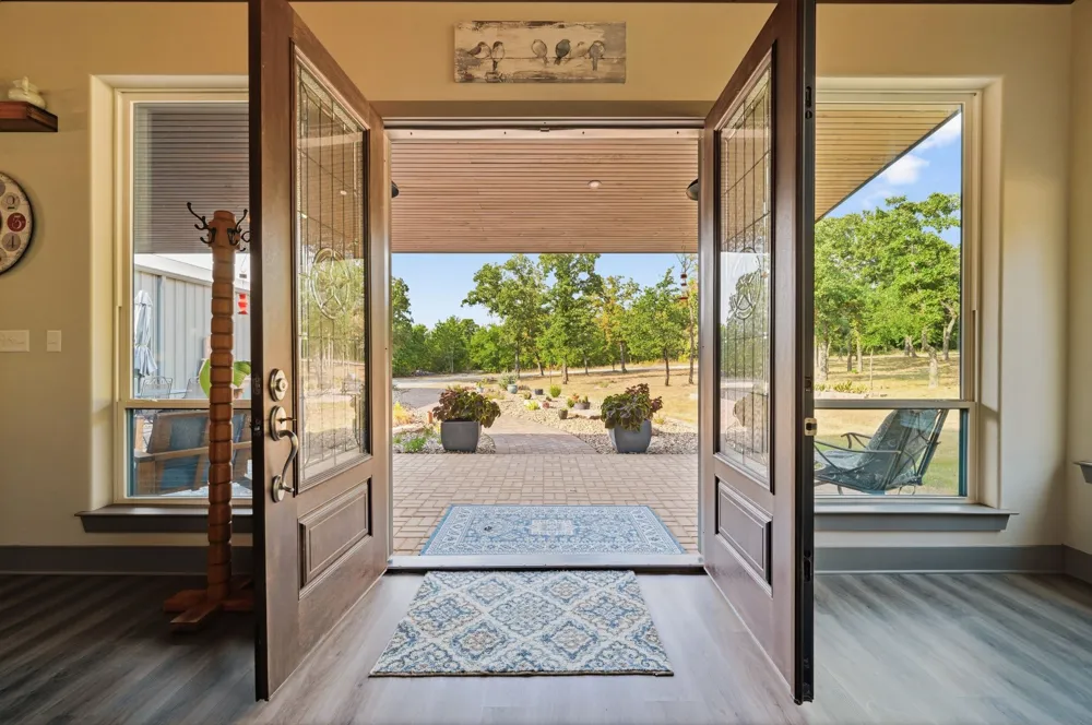1226 County Road 1990 Chico, TX 76431