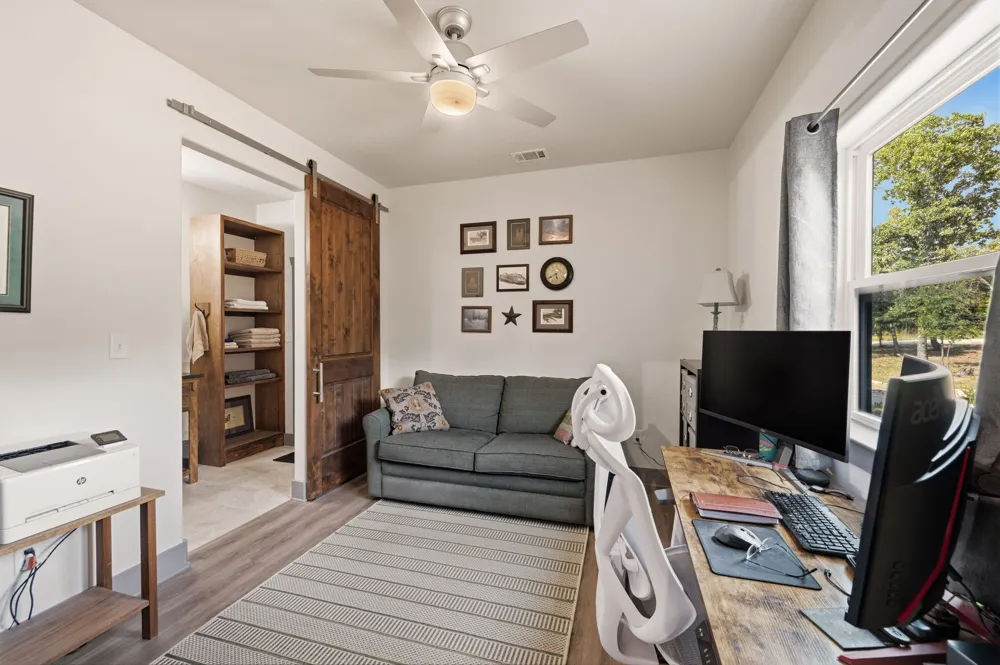 1226 County Road 1990 Chico, TX 76431