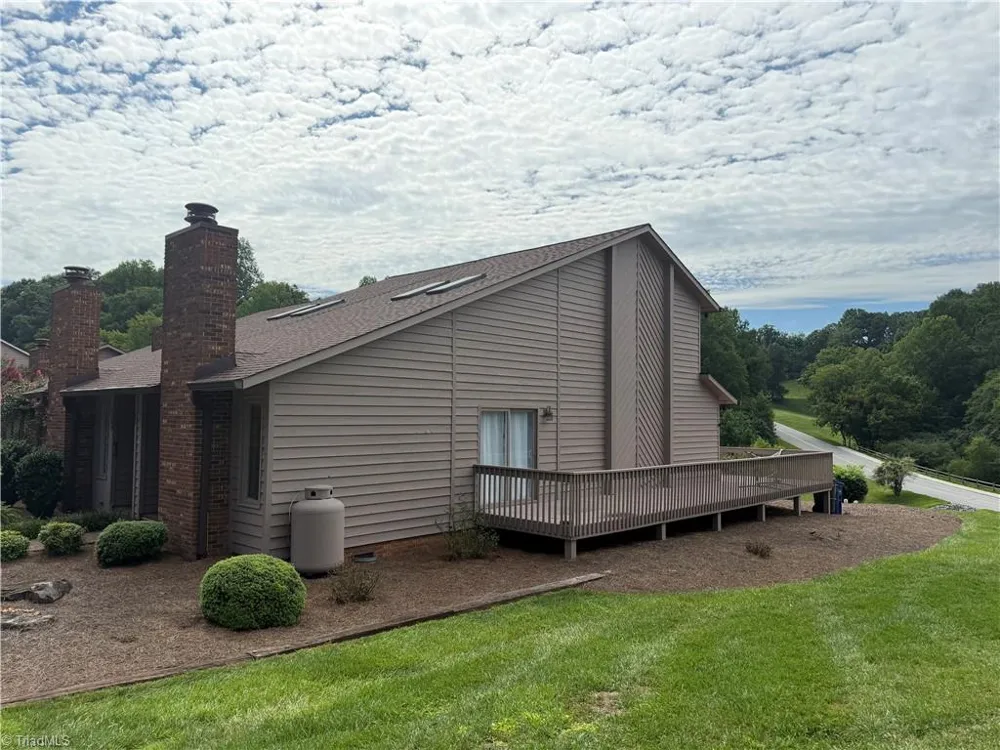 1540 Ivy Trace Wilkesboro, NC 28697