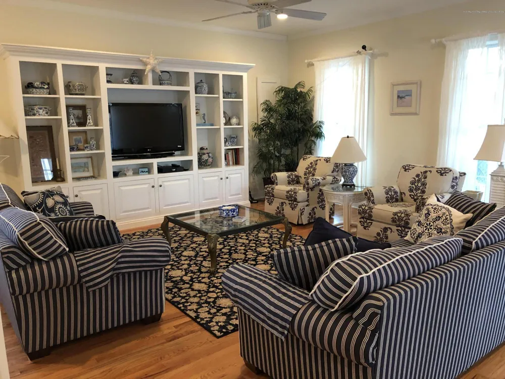 32 Potter Avenue Manasquan, NJ 08736