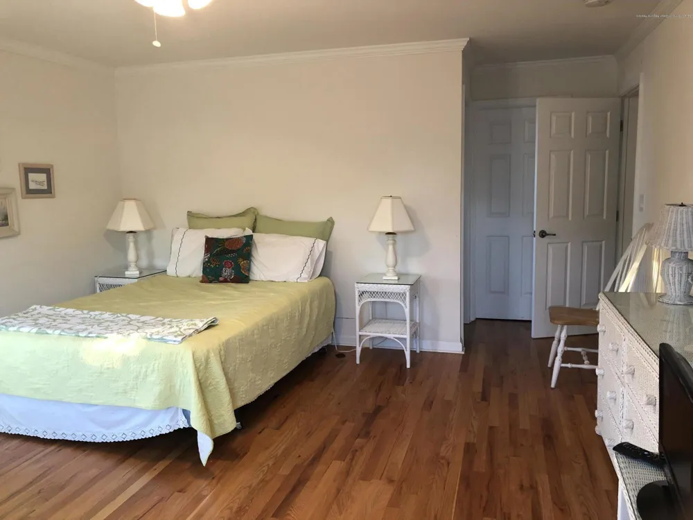 32 Potter Avenue Manasquan, NJ 08736