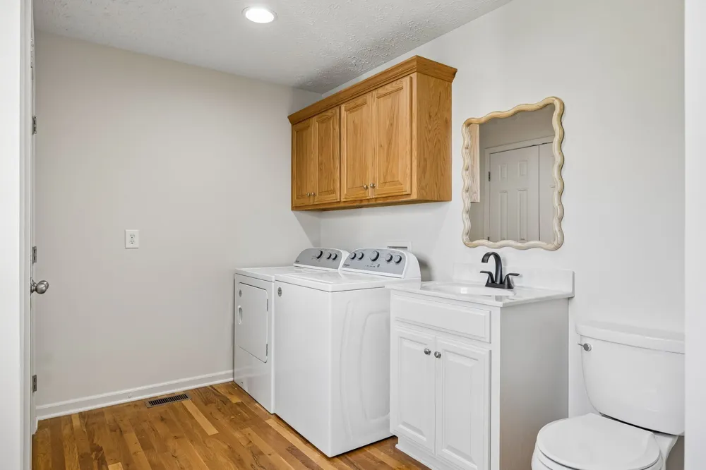 7899 W Lick Creek Rd Primm Springs, TN 38476