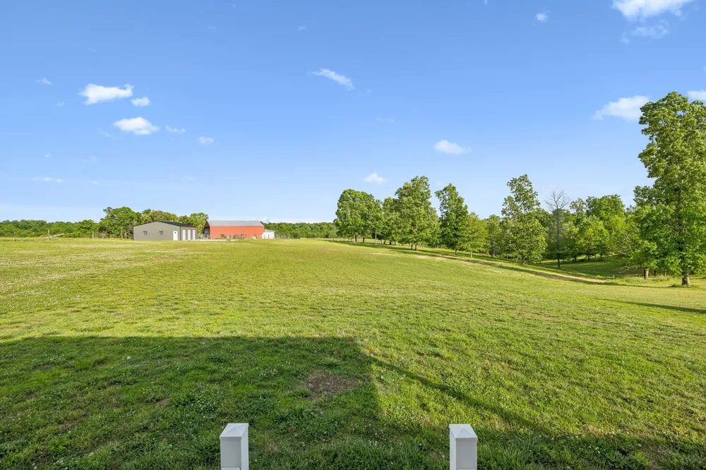 7899 W Lick Creek Rd Primm Springs, TN 38476