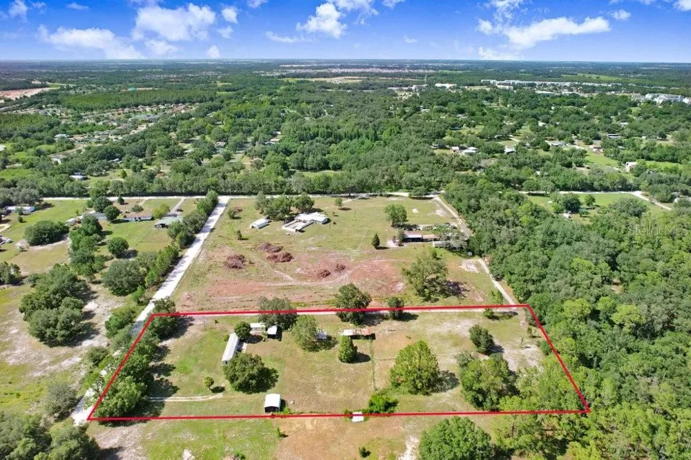 3320 TINA MARIE DRIVE Wesley Chapel, FL 33543