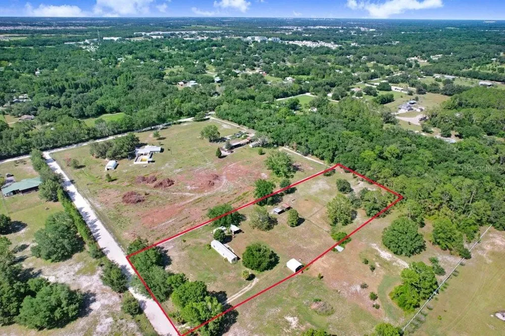 3320 TINA MARIE DRIVE Wesley Chapel, FL 33543