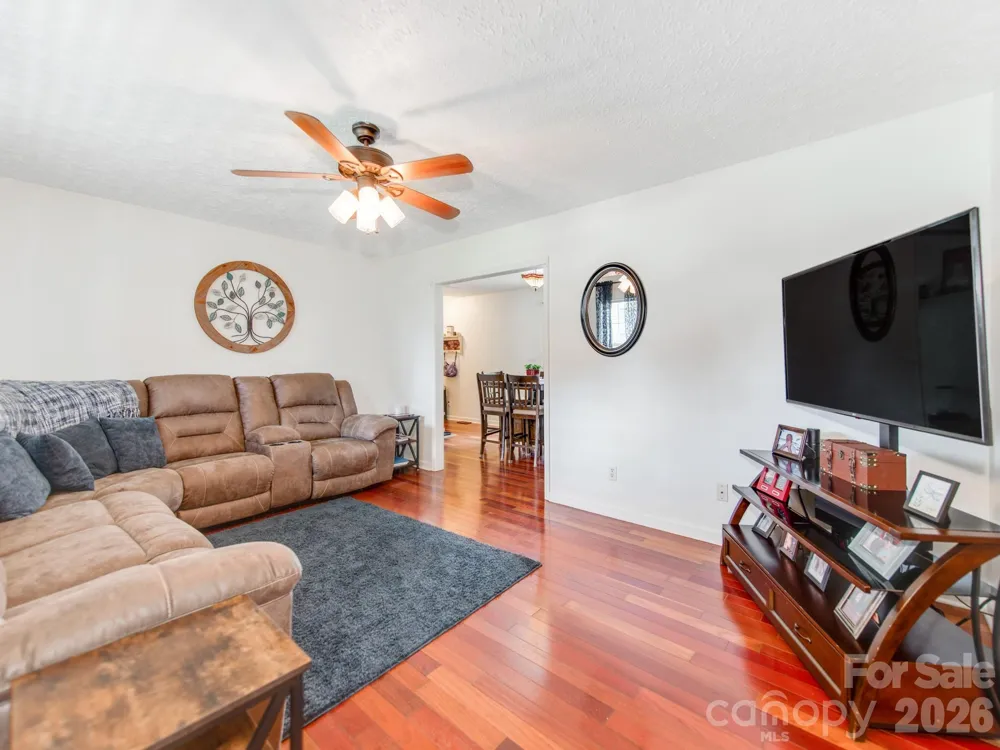 3163 River Road #1 Lincolnton, NC 28092