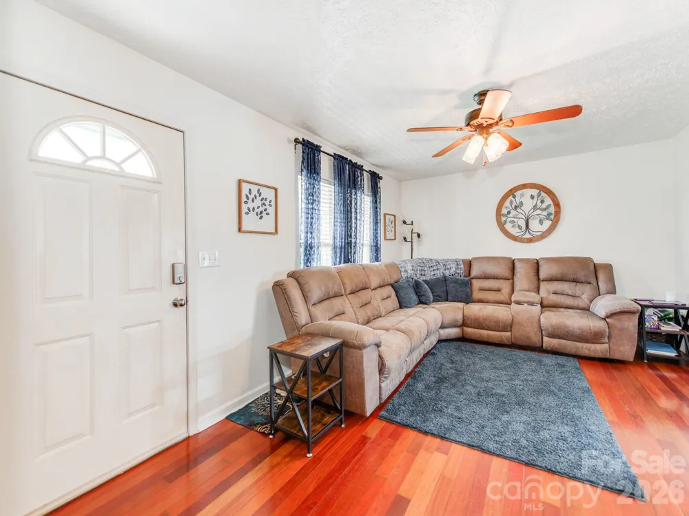 3163 River Road #1 Lincolnton, NC 28092