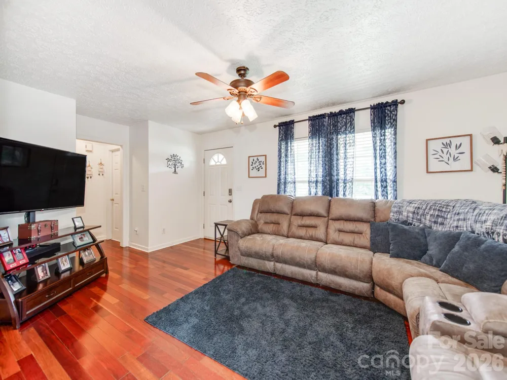 3163 River Road #1 Lincolnton, NC 28092
