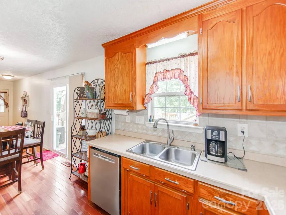 3163 River Road #1 Lincolnton, NC 28092