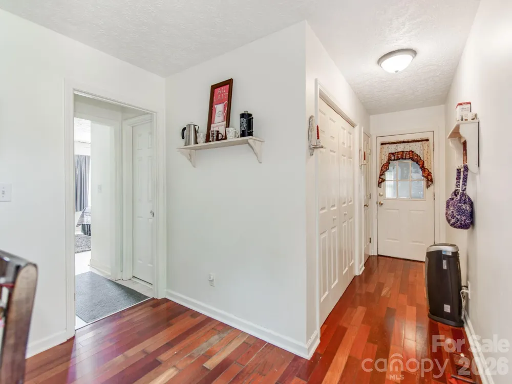 3163 River Road #1 Lincolnton, NC 28092