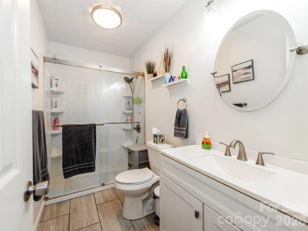 3163 River Road #1 Lincolnton, NC 28092
