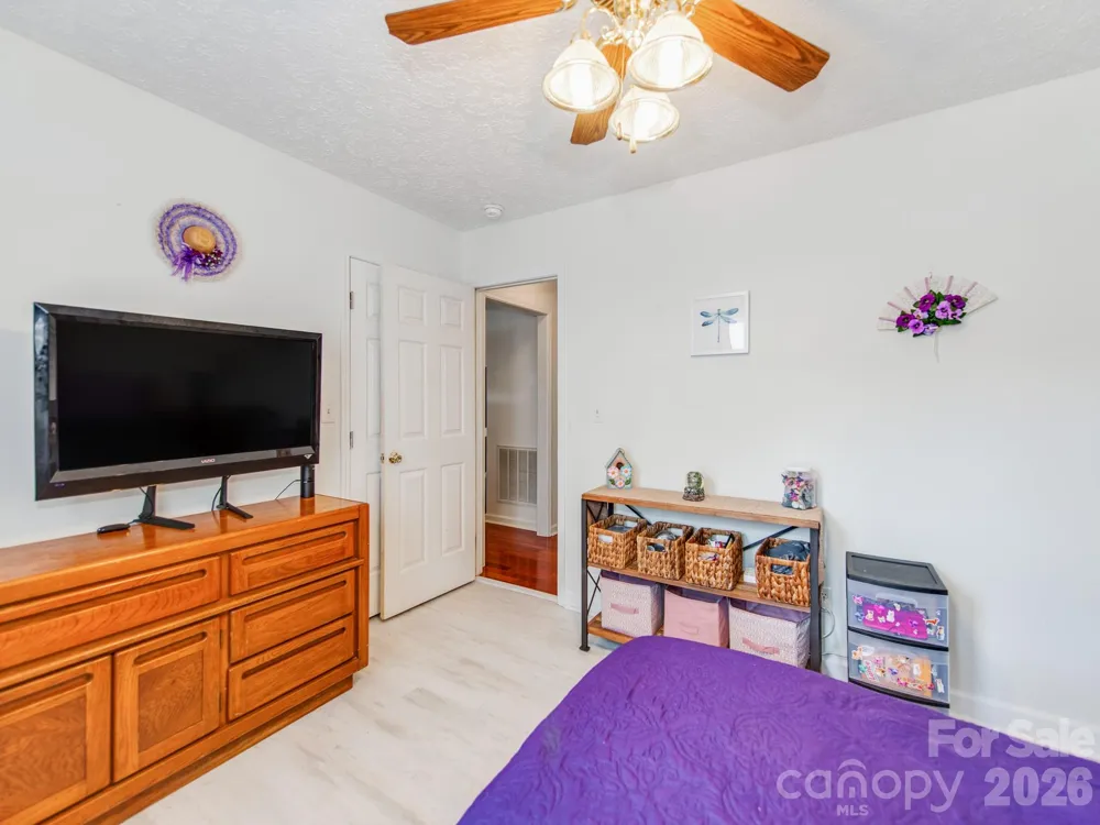 3163 River Road #1 Lincolnton, NC 28092