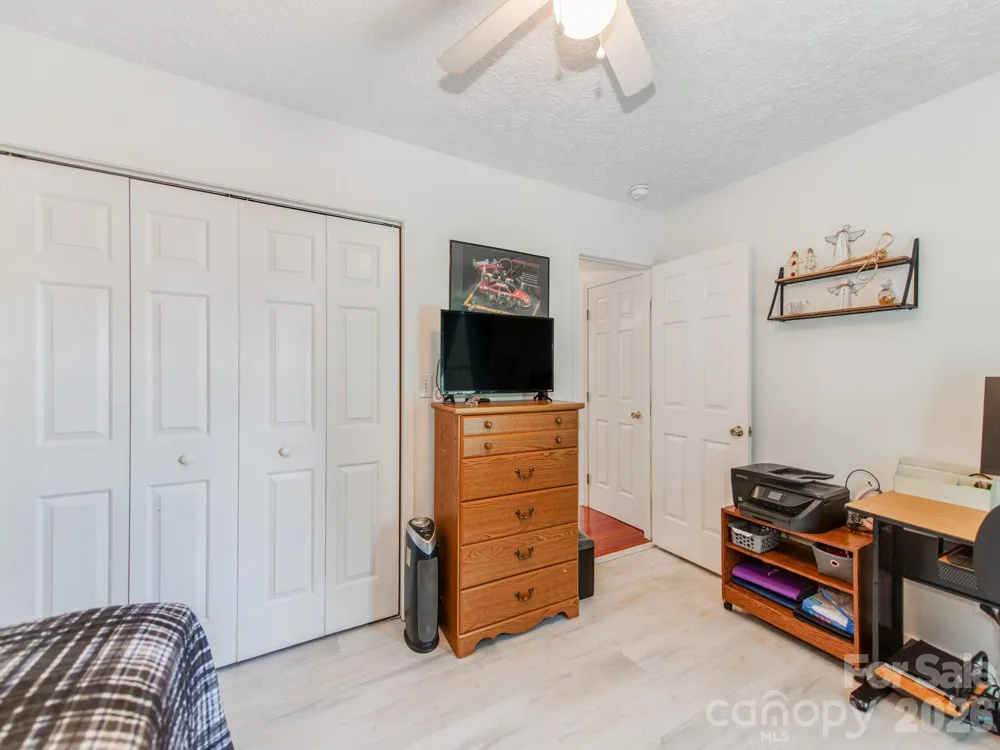 3163 River Road #1 Lincolnton, NC 28092