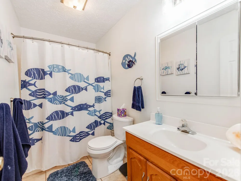 3163 River Road #1 Lincolnton, NC 28092