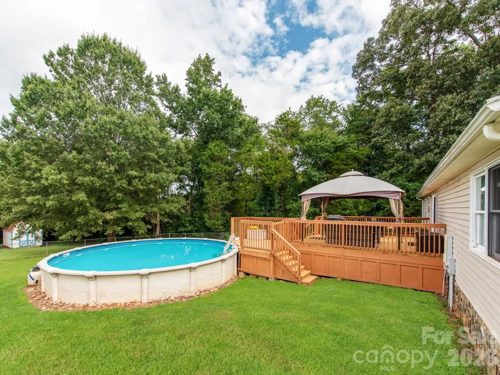 3163 River Road #1 Lincolnton, NC 28092