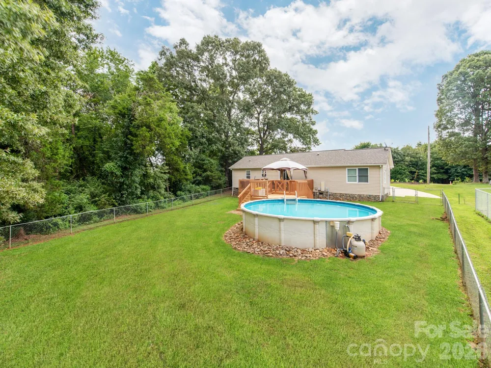 3163 River Road #1 Lincolnton, NC 28092