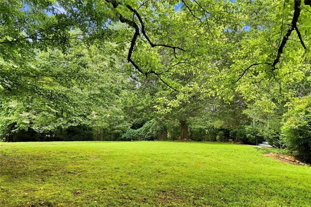 2065 Wilkie Road Alpharetta, GA 30004