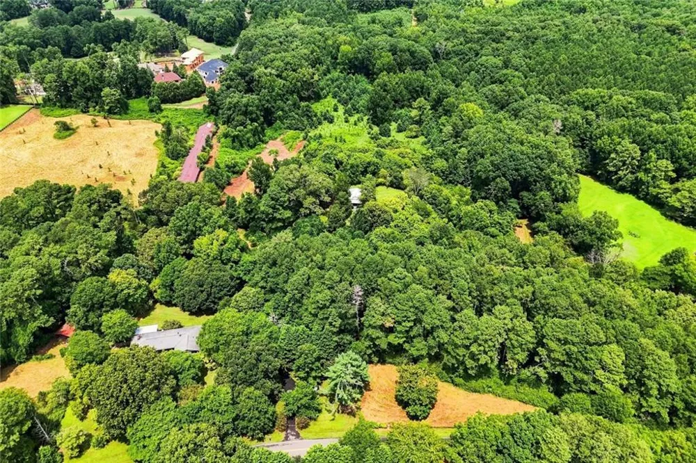 2065 Wilkie Road Alpharetta, GA 30004