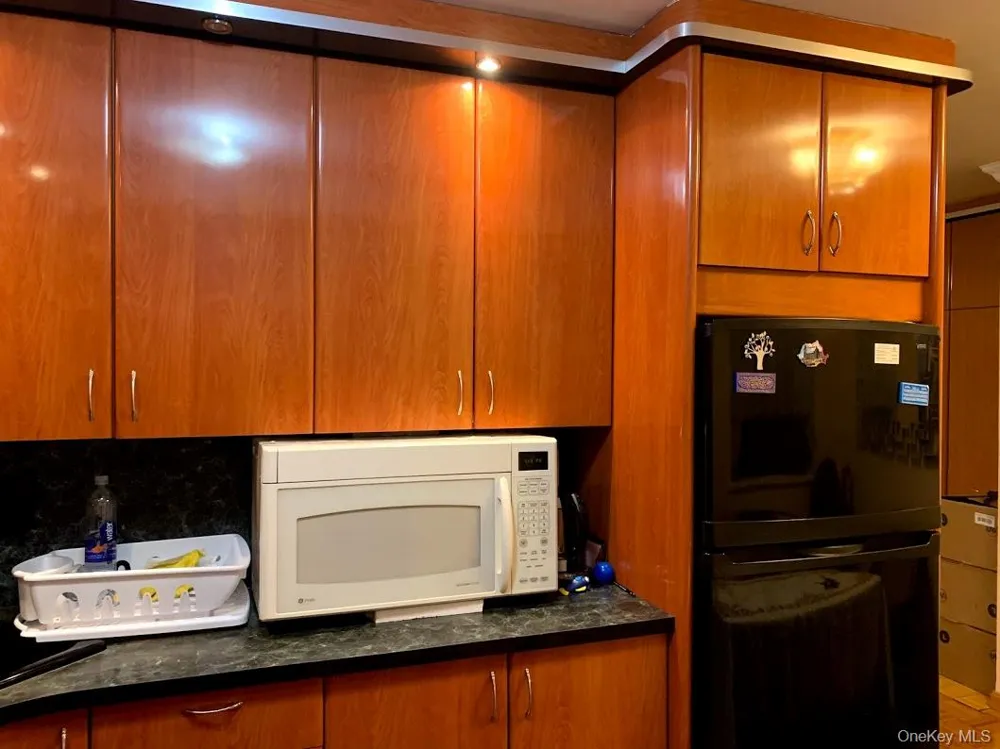 61-35 98th Street #2C Rego Park, NY 11374