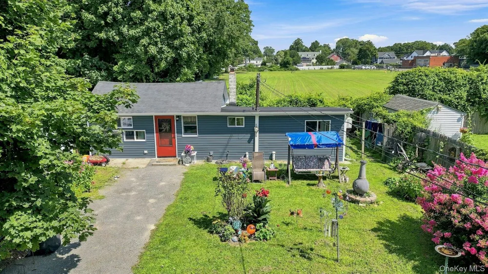 57 Sutton Court West Islip, NY 11795