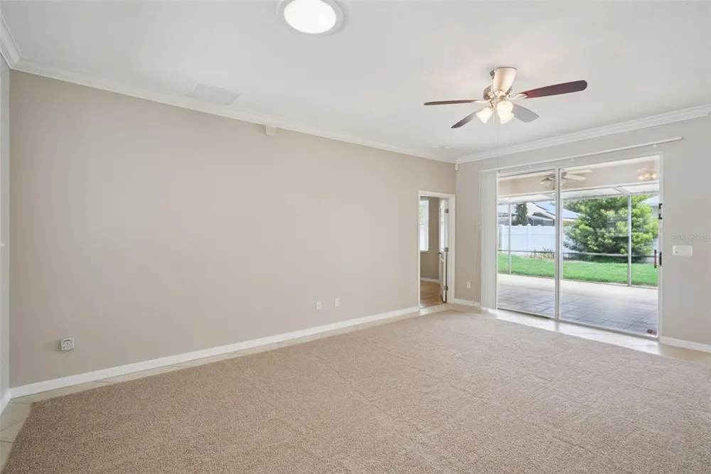 1853 ELFY CT Apopka, FL 32712