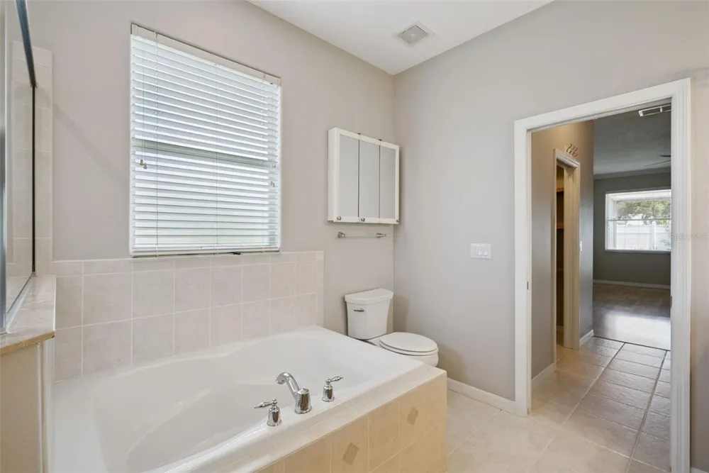 1853 ELFY CT Apopka, FL 32712