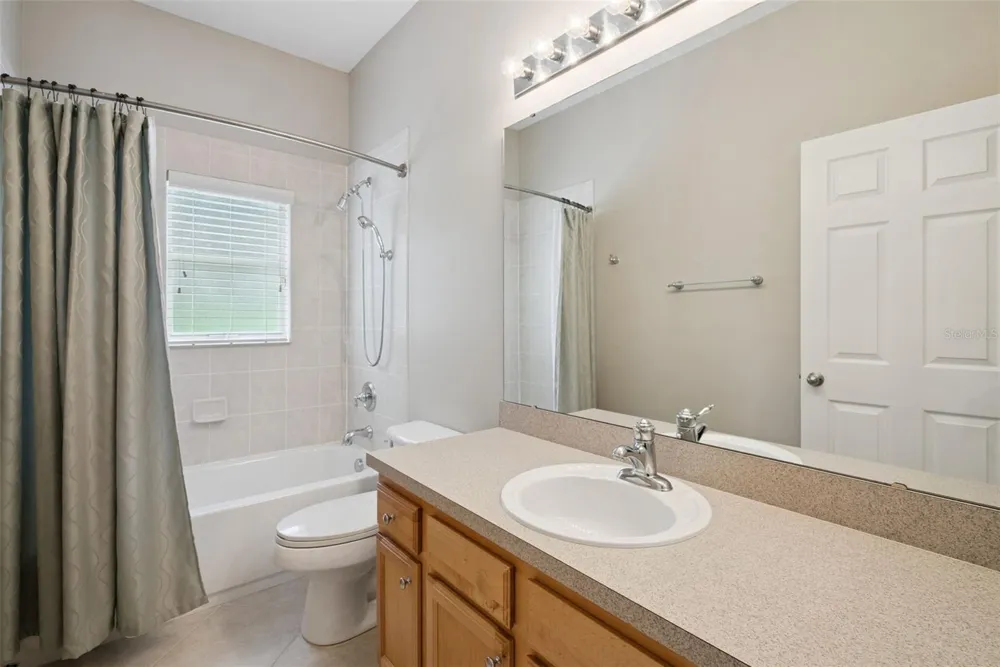 1853 ELFY CT Apopka, FL 32712