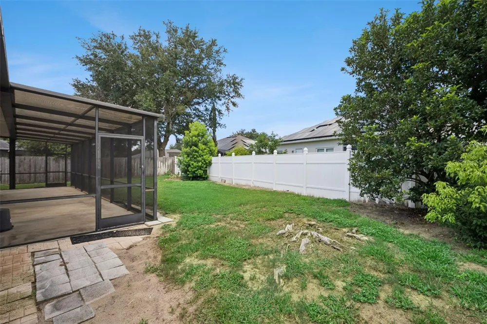 1853 ELFY CT Apopka, FL 32712