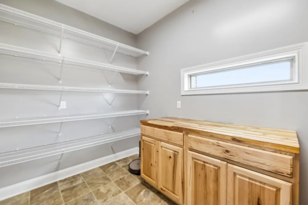 1088 Atkins Road Ext Cedar Hill, TN 37032