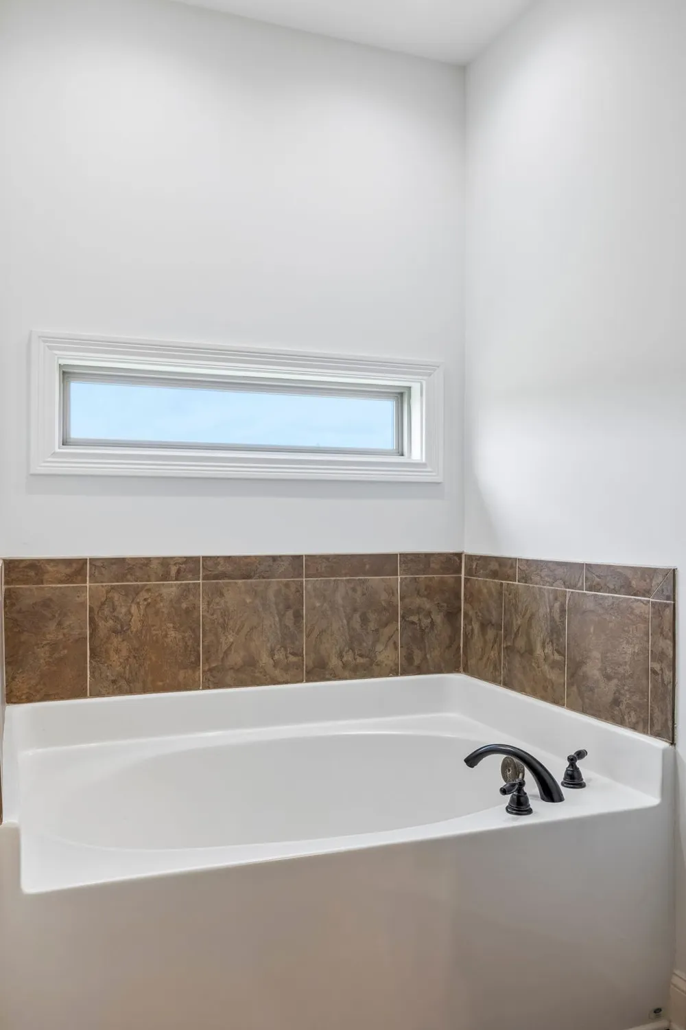 1088 Atkins Road Ext Cedar Hill, TN 37032