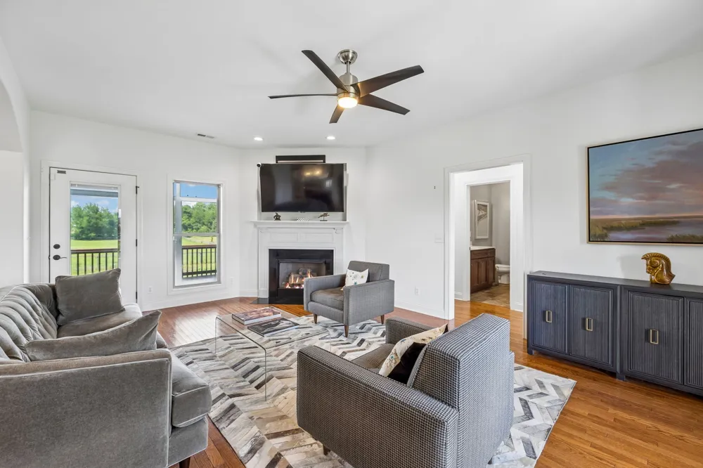 1088 Atkins Road Ext Cedar Hill, TN 37032
