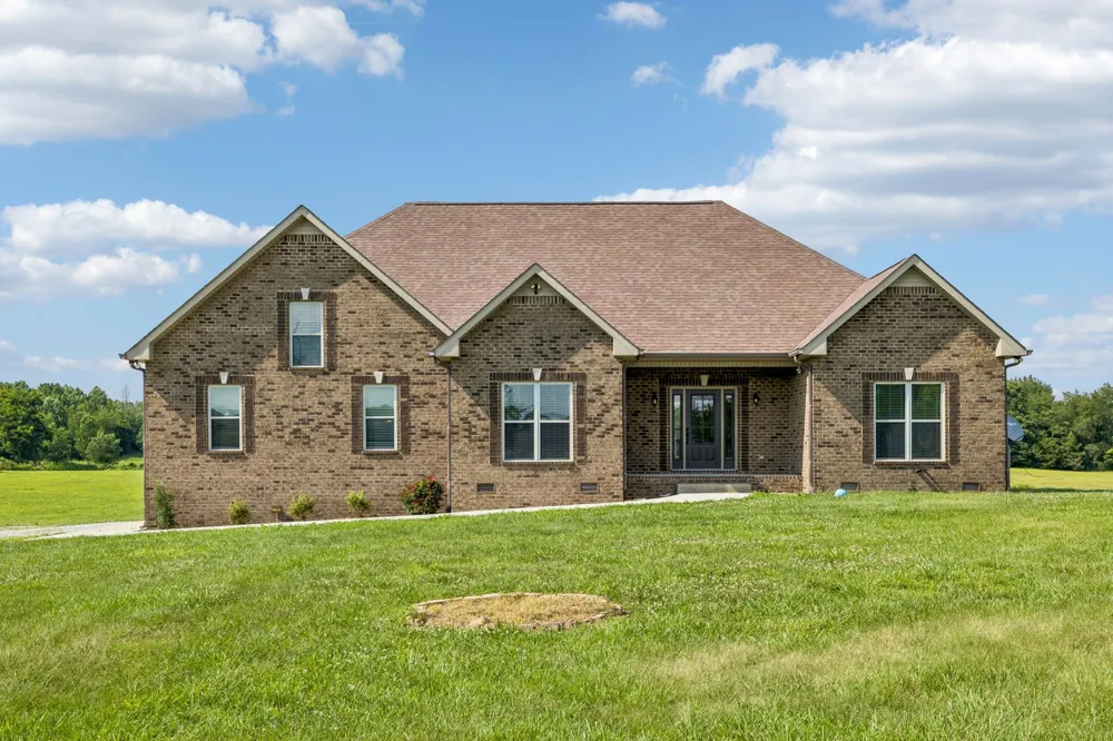 1088 Atkins Road Ext Cedar Hill, TN 37032