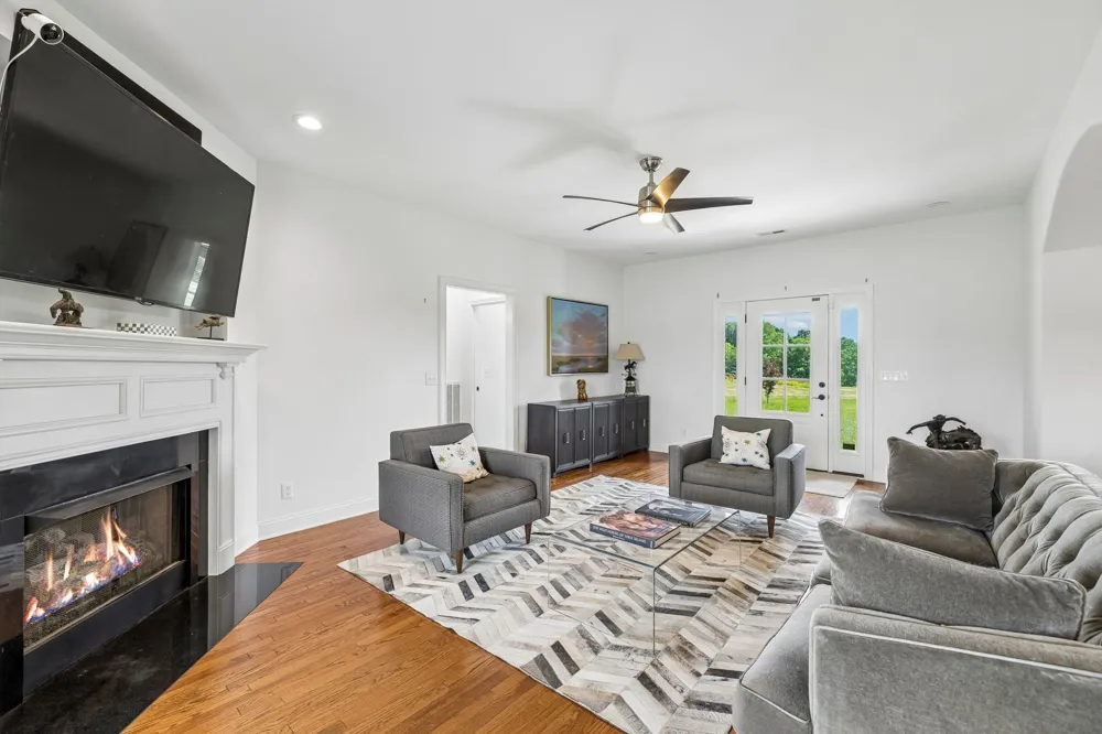 1088 Atkins Road Ext Cedar Hill, TN 37032