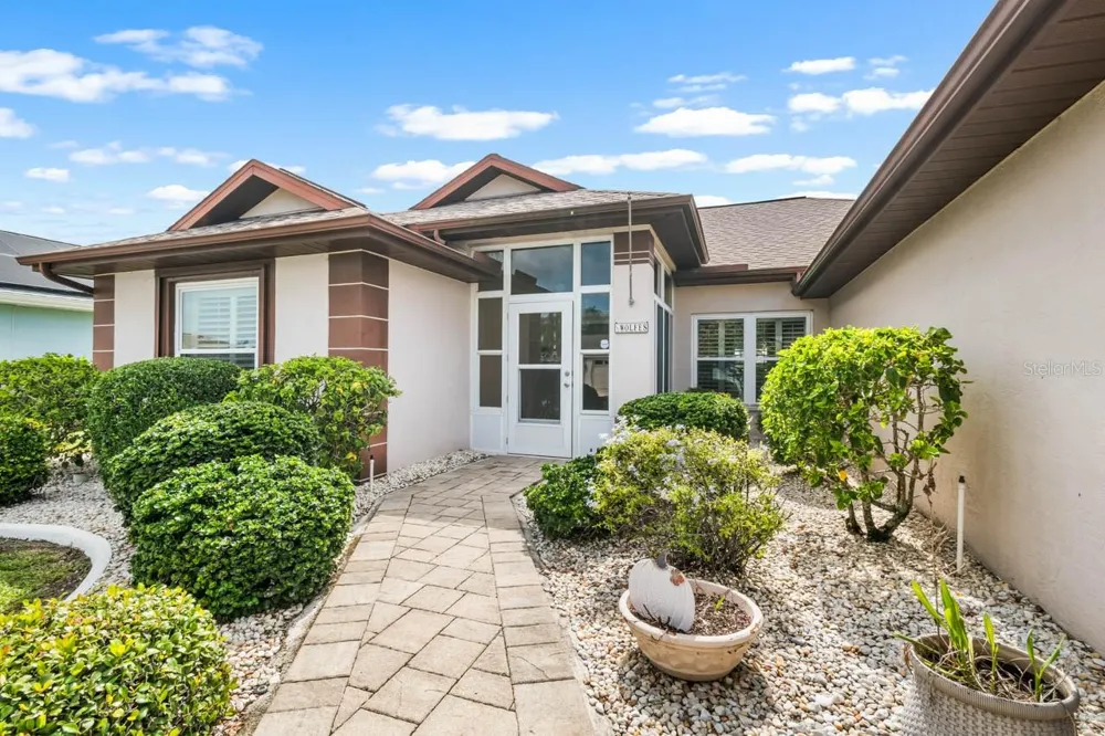 739 WINTERBROOKE WAY Sun City Center, FL 33573