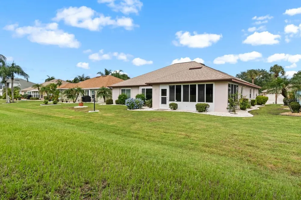 739 WINTERBROOKE WAY Sun City Center, FL 33573