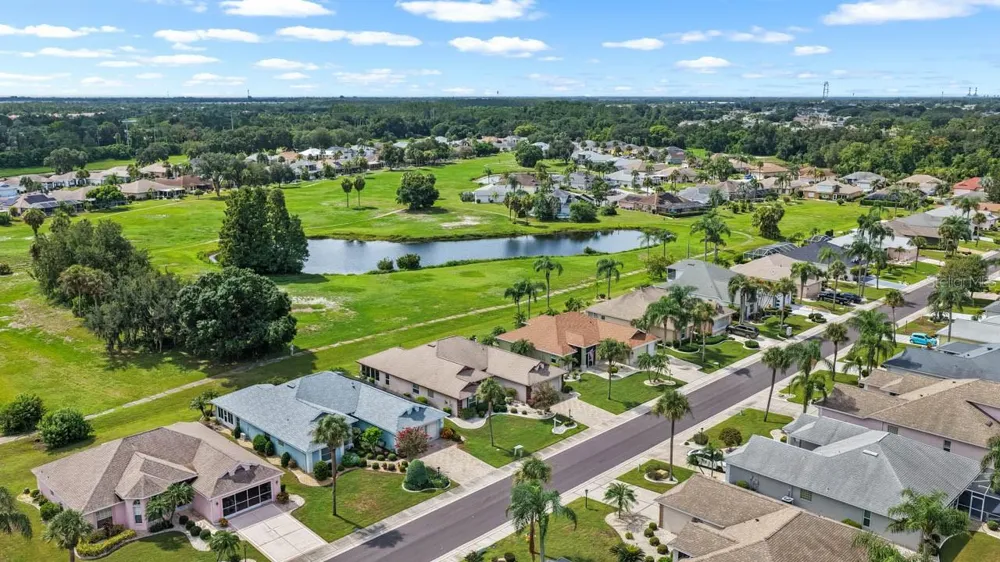 739 WINTERBROOKE WAY Sun City Center, FL 33573